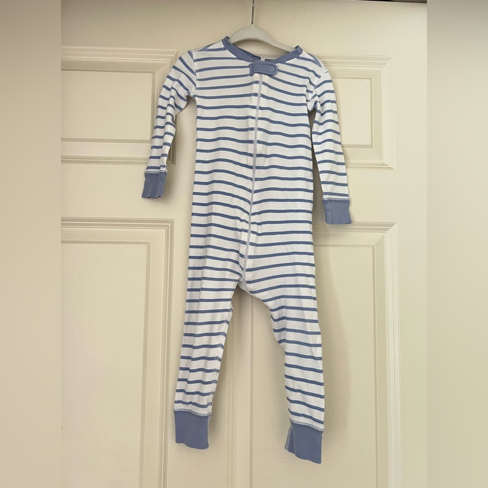 ❤️ Blogger’s Favorite - Blue & white stripe pajamas